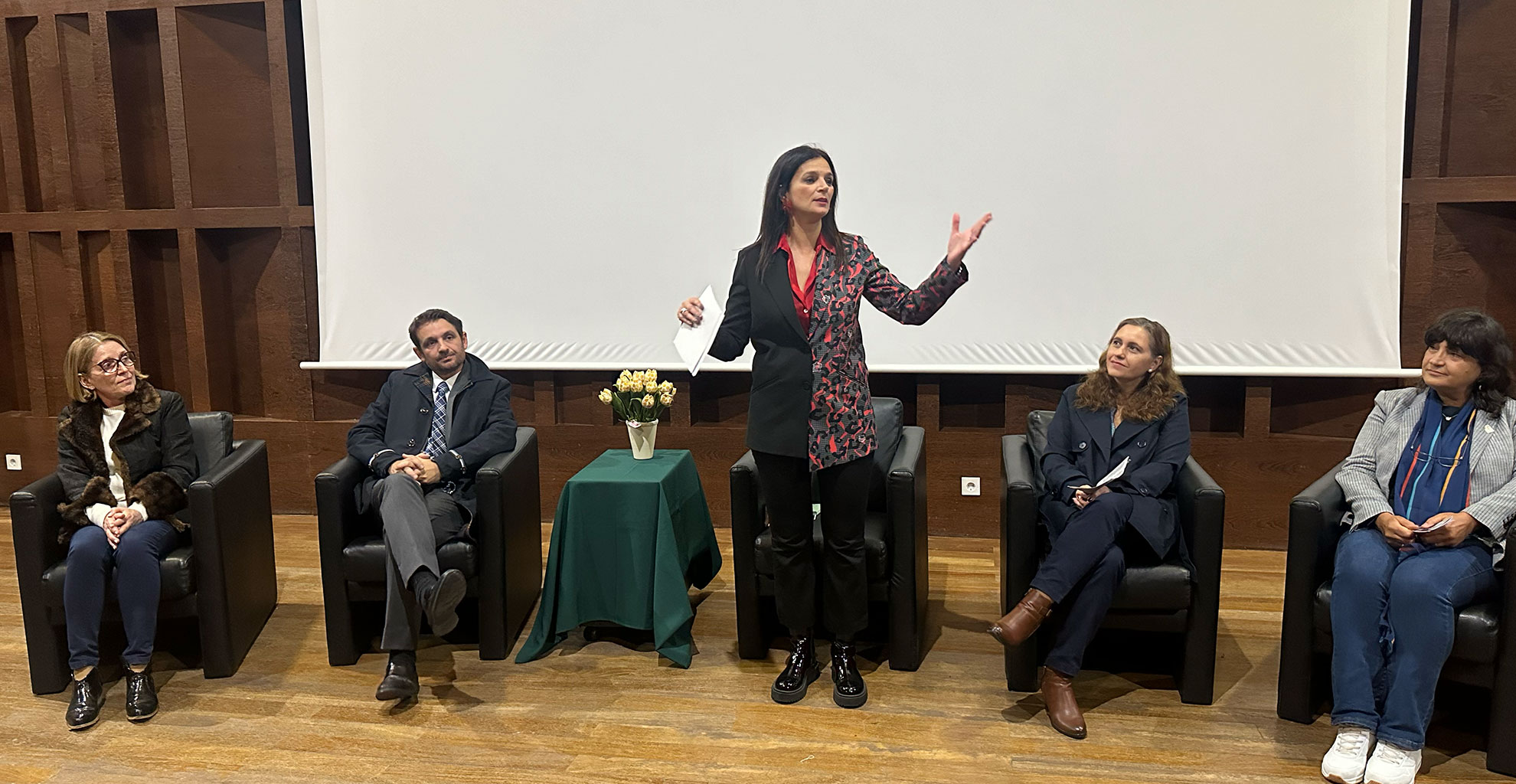 8.º FÓRUM DA SAÚDE MENTAL ABORDOU O TEMA: “É HORA DE PRIORIZAR A SAÚDE MENTAL NO LOCAL DE TRABALHO”